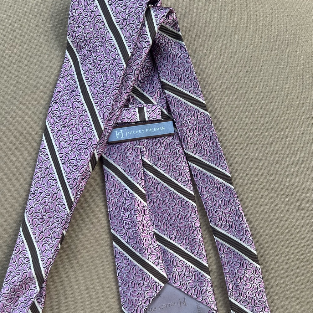 Hickey Freeman - Tie - Subtle Pink - Almost New